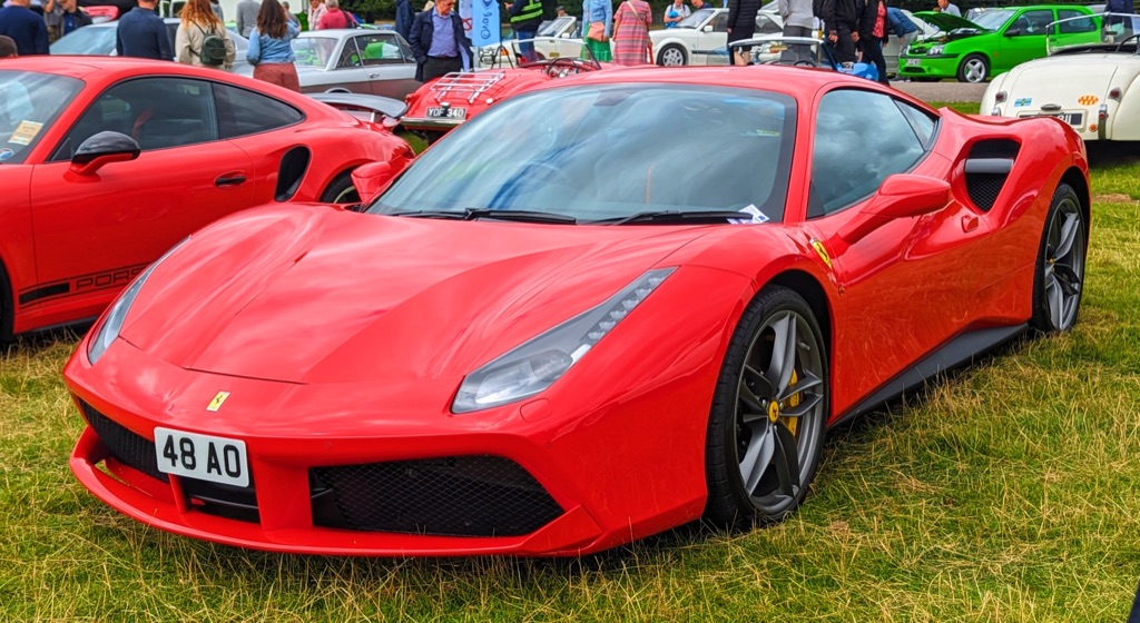 Ferrari 488 Pista